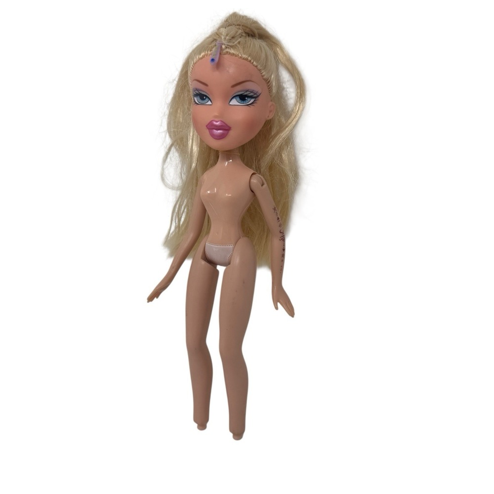 Bratz Genie Magic Cloe Doll No Clothing Fashion Doll Vintage Arm Tattoos